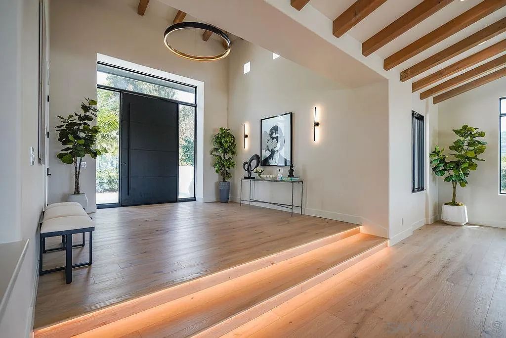 La Jolla Shores Ocean-View Estate — 4x8 Construction