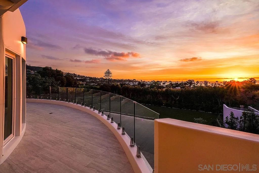 La Jolla Shores Ocean-View Estate — 4x8 Construction