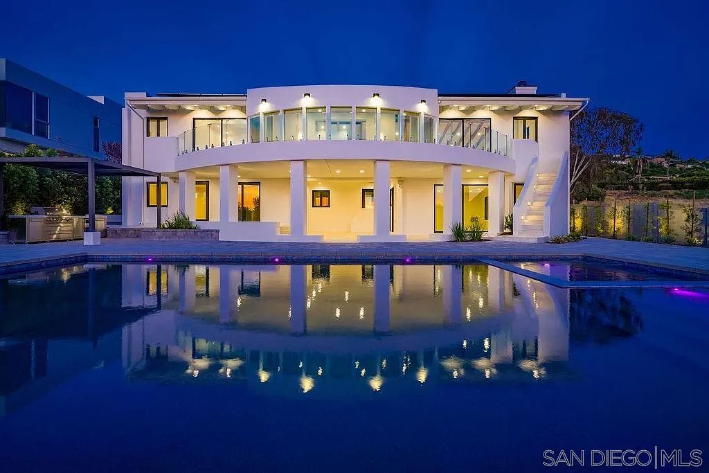 La Jolla Shores Ocean-View Estate — 4x8 Construction