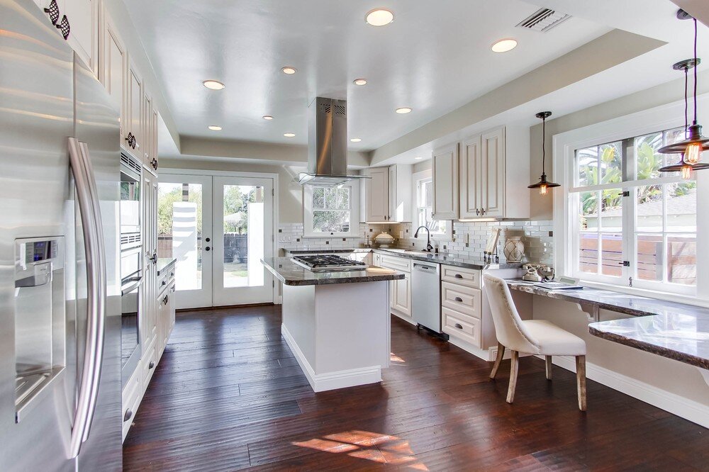Kitchens & Baths — 4x8 Construction