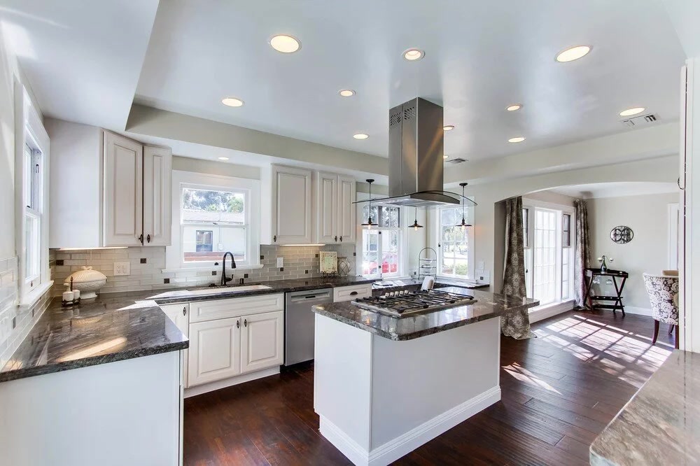 Kitchens & Baths — 4x8 Construction
