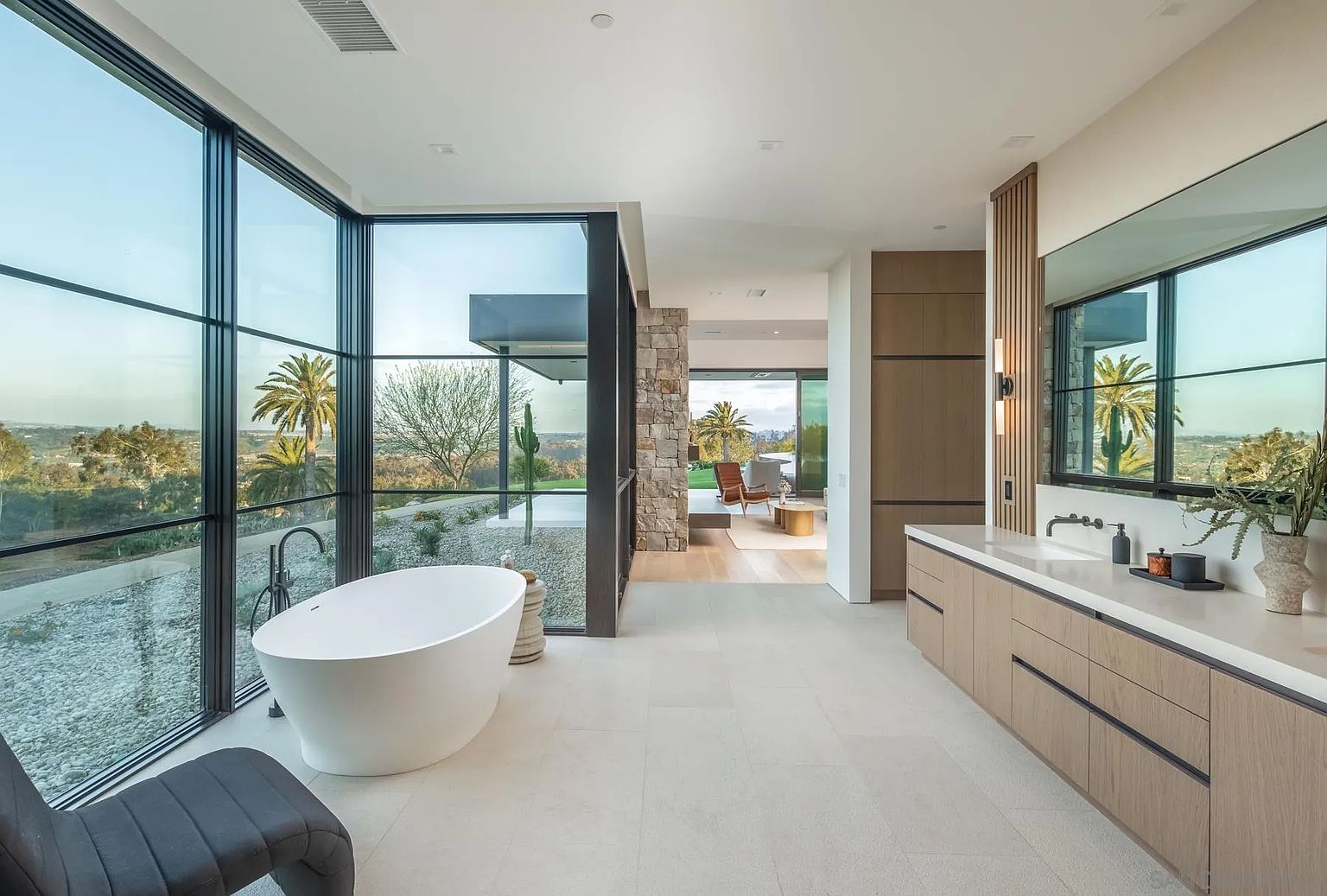 Linea Del Cielo modern estate, Rancho Santa Fe — foundation and concrete by 4x8