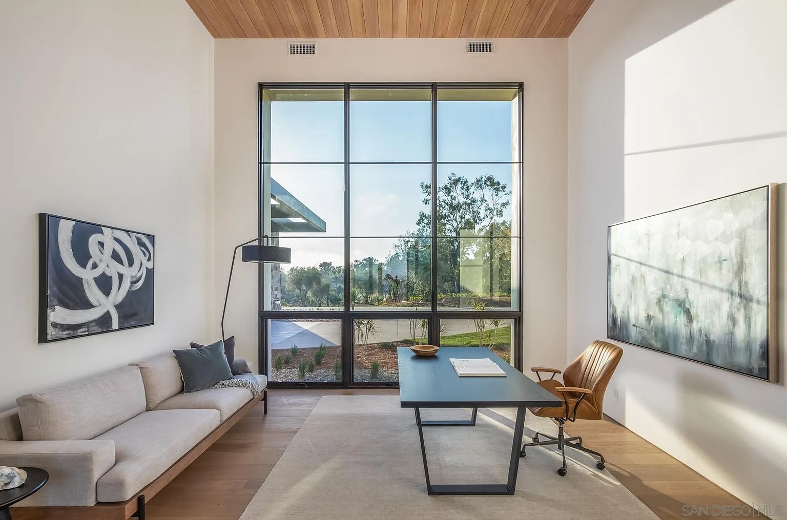 Linea Del Cielo modern estate, Rancho Santa Fe — foundation and concrete by 4x8
