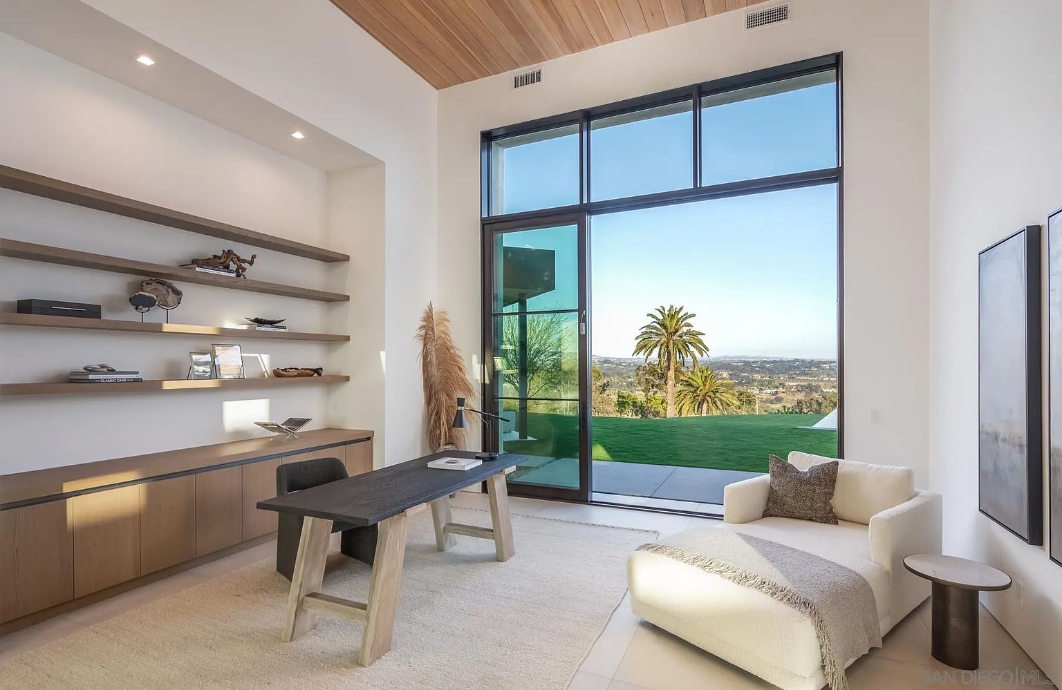 Linea Del Cielo modern estate, Rancho Santa Fe — foundation and concrete by 4x8