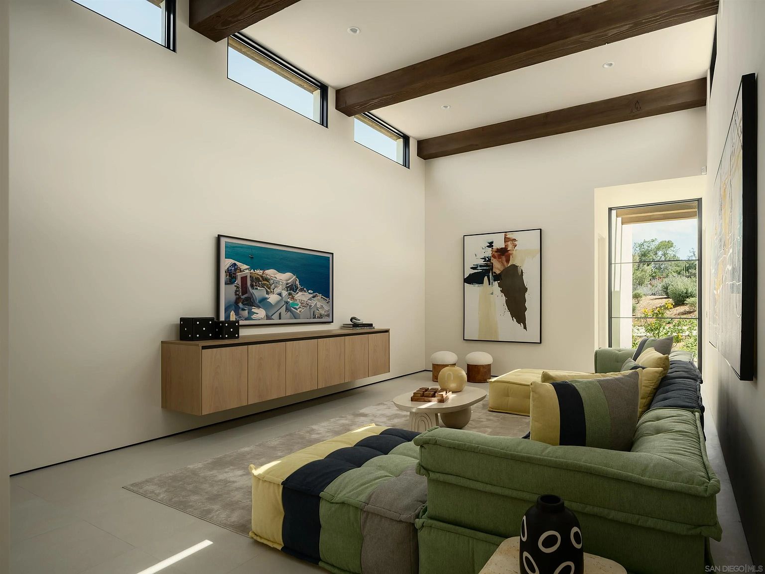 AER — Modern Estate in The Covenant — 4x8 Construction
