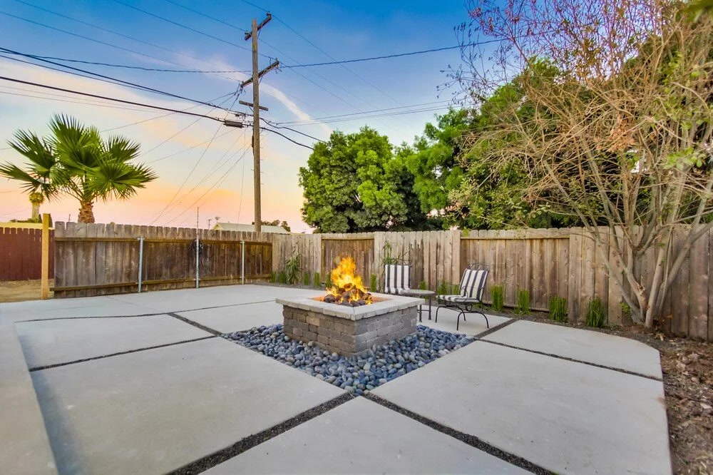 Modern Remodel at Twilight — 4x8 Construction