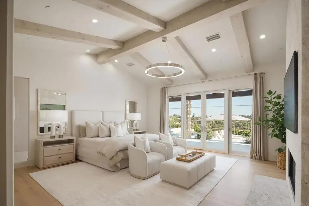 Covenant Modern Farmhouse — 4x8 Construction
