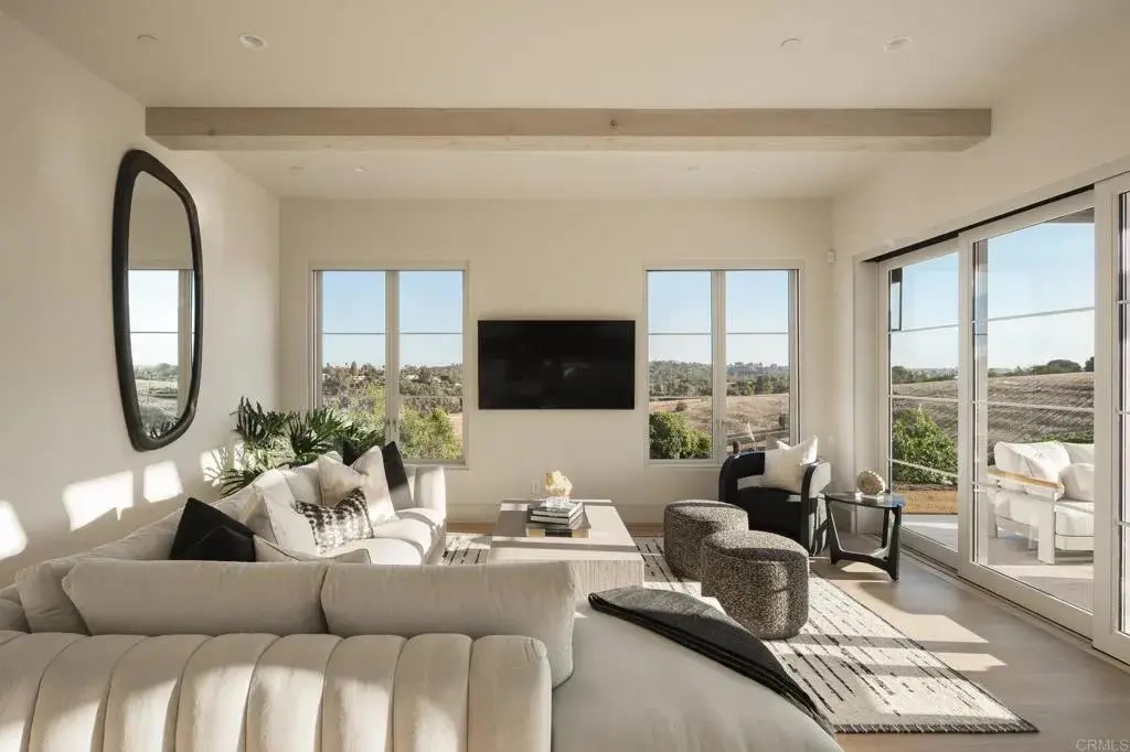 Covenant Modern Farmhouse — 4x8 Construction